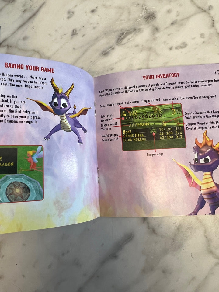 Spyro the Dragon Greatest Hits PS1 Playstation 1 Manual ONLY  MO81525