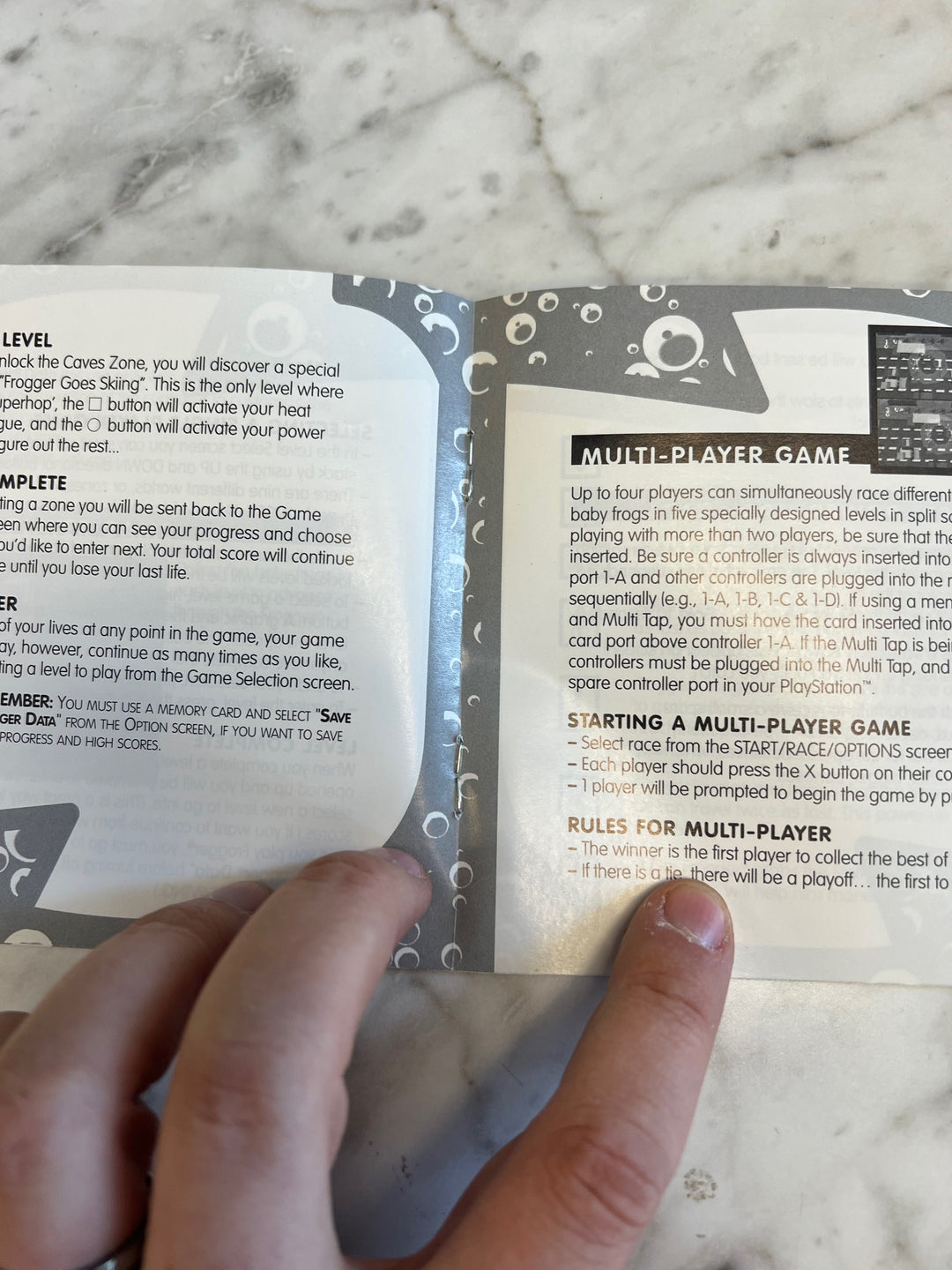 Frogger Greatest Hits PS1 Playstation 1 Manual ONLY  MO81525