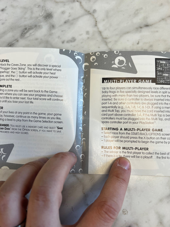 Frogger Greatest Hits PS1 Playstation 1 Manual ONLY  MO81525
