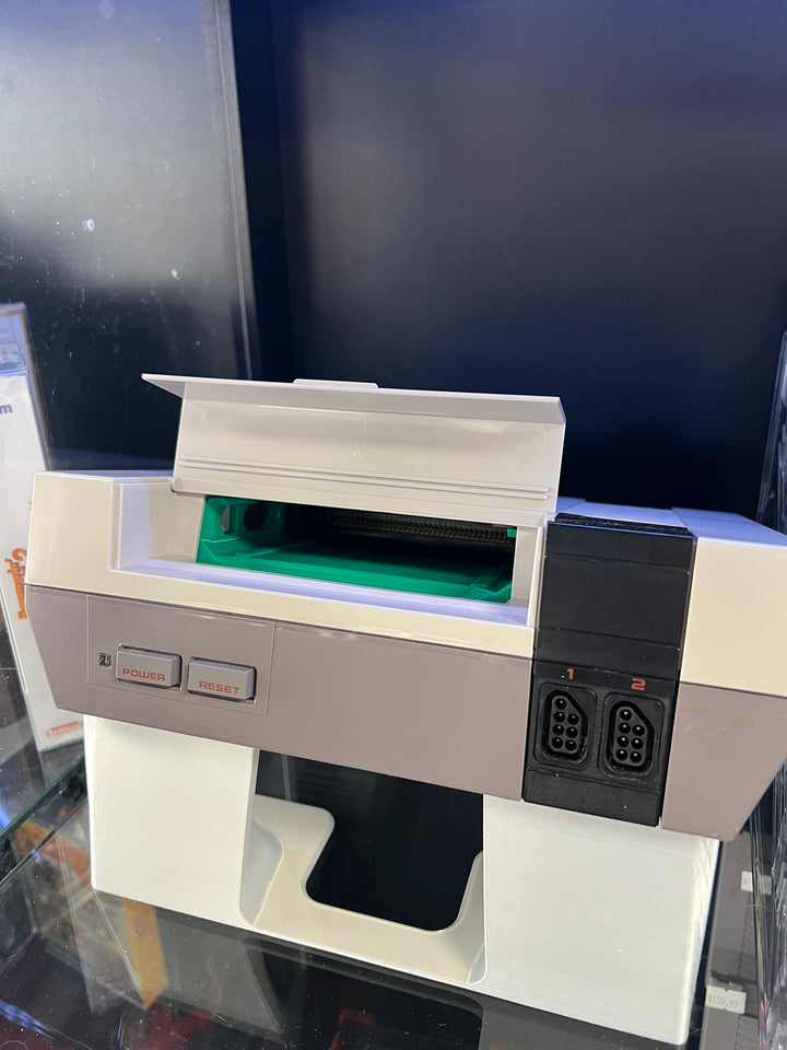 Nintendo NES Console with Ninten-drawer Installed (No Blinking Red Light!).
