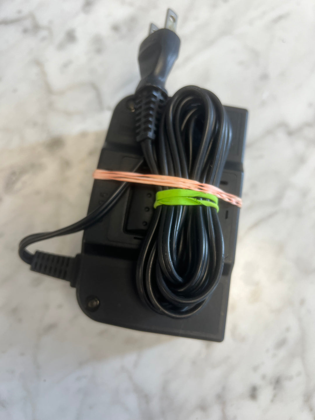GENUINE NINTENDO N64 JAPANESE POWER SUPPLY BRICK PSU NUS-002. NTSC J DU81124