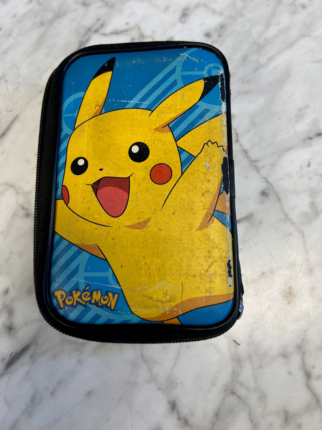 Pokemon Pikachu Nintendo 3DS Carry Case (worn) UA81825