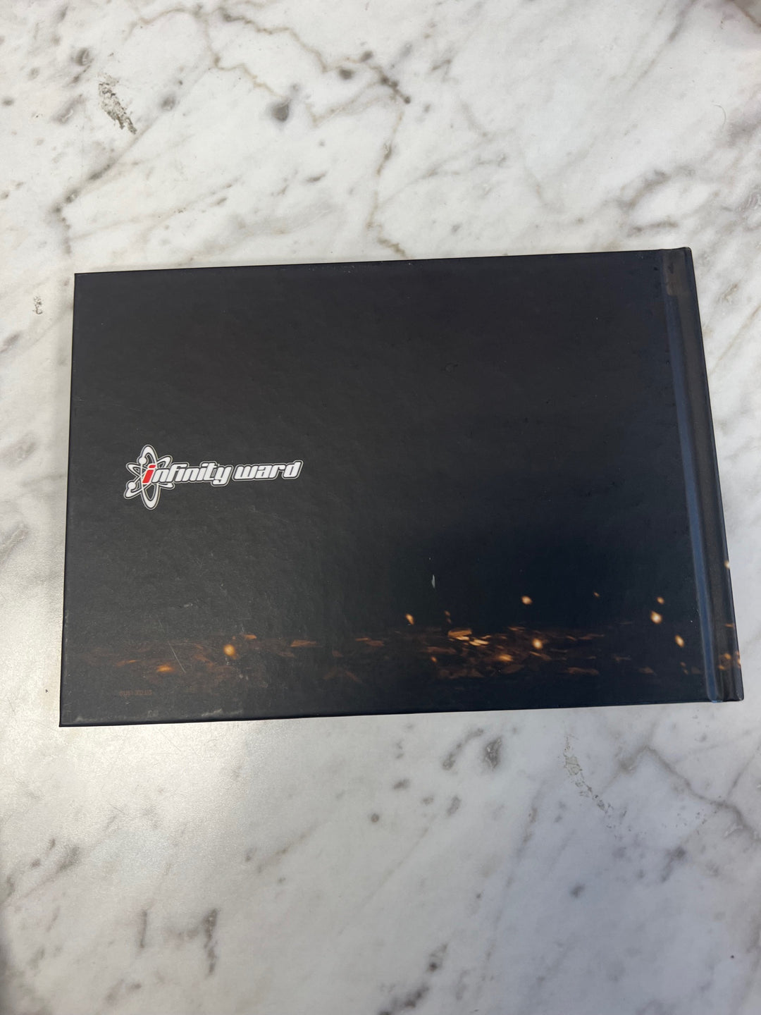 Call of Duty Modern Warfare 2 Behind the Lines: The Art of MW2 RU52725