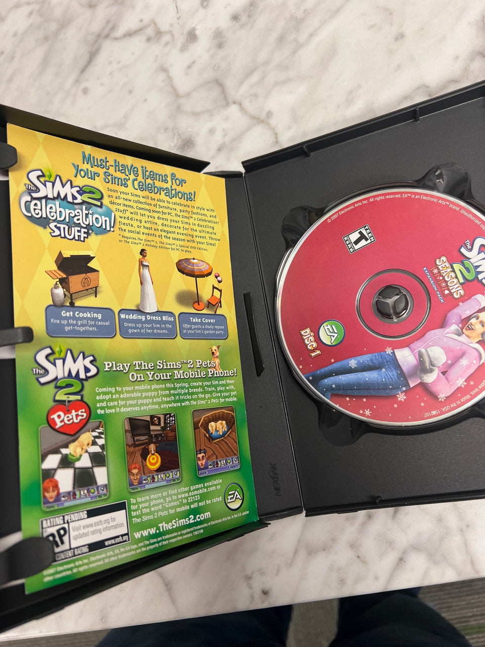 The Sims 2 Seasons PC Game Expansion Pack 2007 Complete PC12925