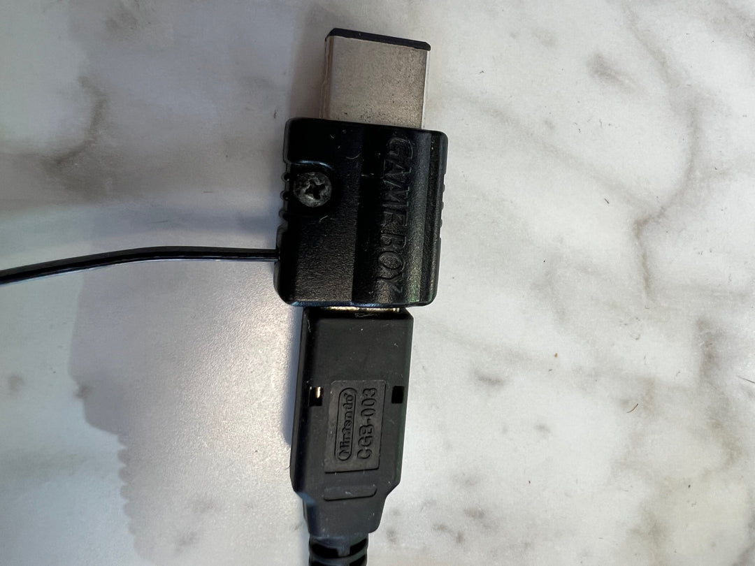 Game Boy Color to Original Universal Game Link Adaptor (DMG-14) U81825