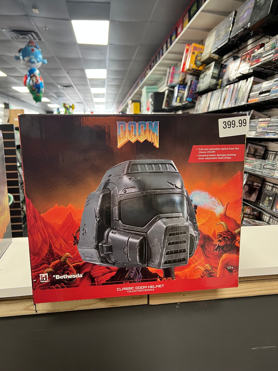 DOOM Classic Doom Helmet Collector's Bundle (Used) UA51326