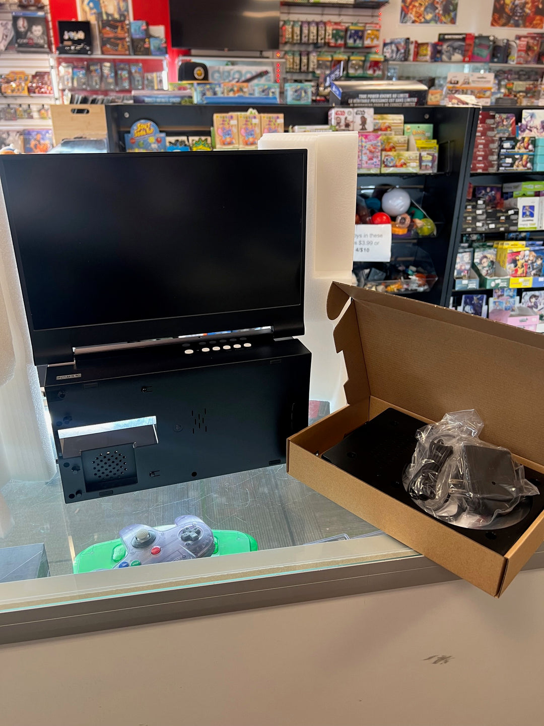 Xbox Series X Integrated LED Monitor Attaches to Game Console U81825