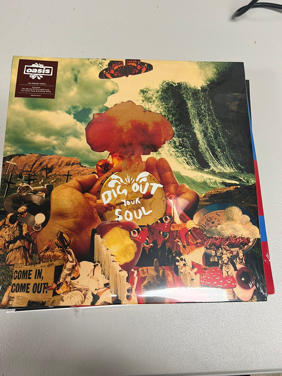 Oasis - Dig Out Your Soul Vinyl Record (NEW) NVR51726