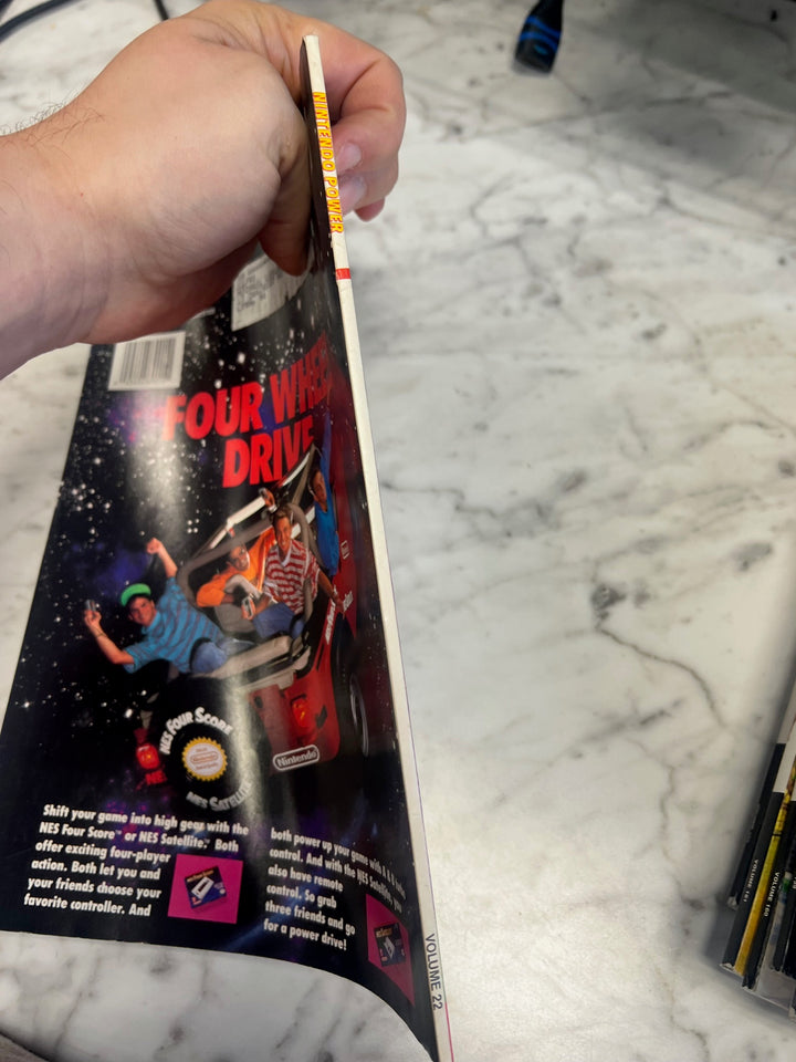 Nintendo Power Volume 22 Metal Storm w/ Battletoads Poster  NP82025