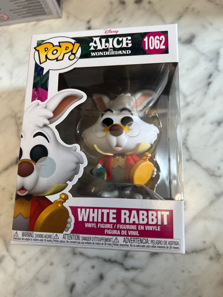 Funko Pop Disney Alice in Wonderland White Rabbit 1062 Vinyl figure FN81324