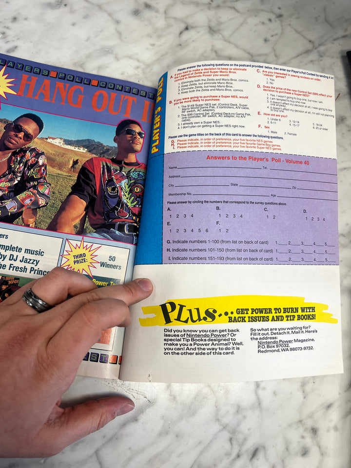 Used Nintendo Power Volume 40 with Poster NP52925