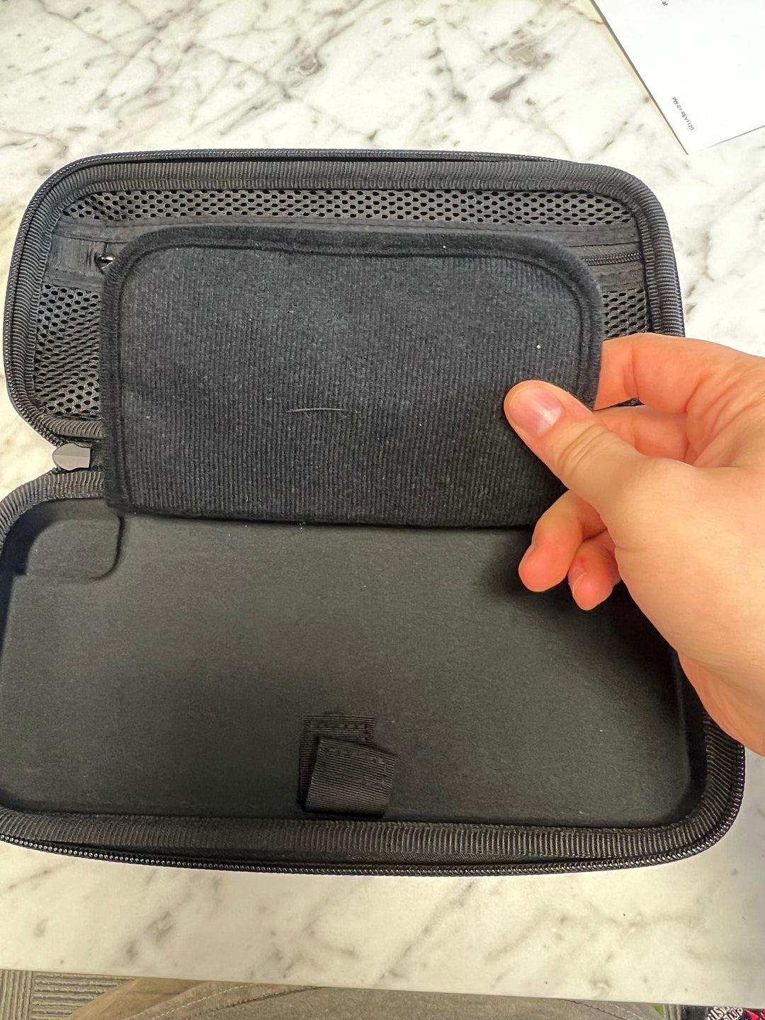 "Onn" Brand Nintendo Switch Soft Carry Case Black C82025