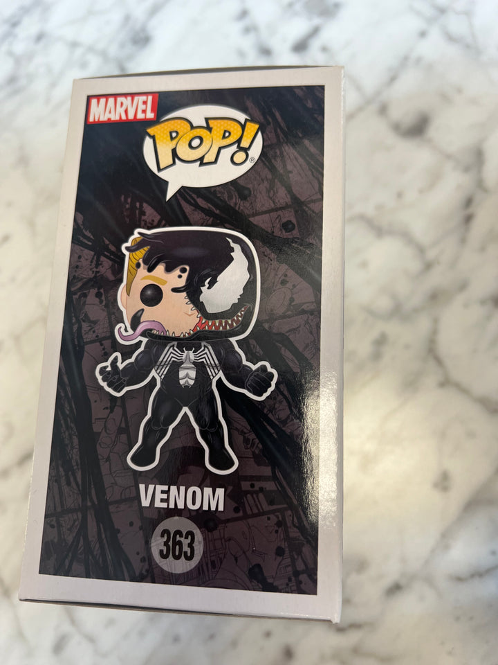 Funko Pop! Marvel - Venom (As Eddie Brock) #363 Vinyl Figure  FN81324