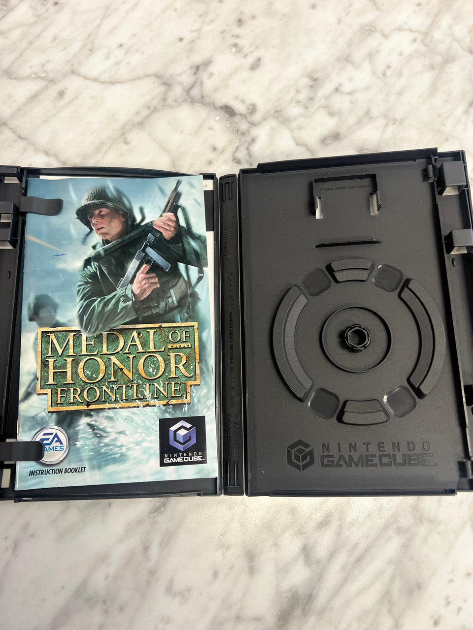 Medal of Honor Frontline Nintendo Gamecube Case and manual only