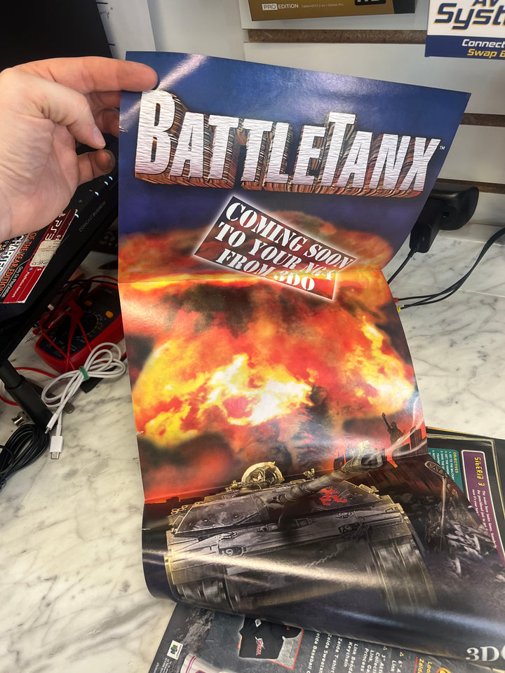 Used Nintendo Power Volume 115 with Poster NP52925