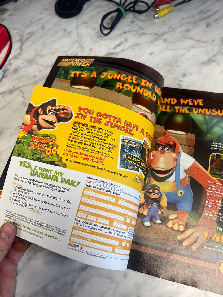 Used Nintendo Power Volume 127 with Poster NP52925