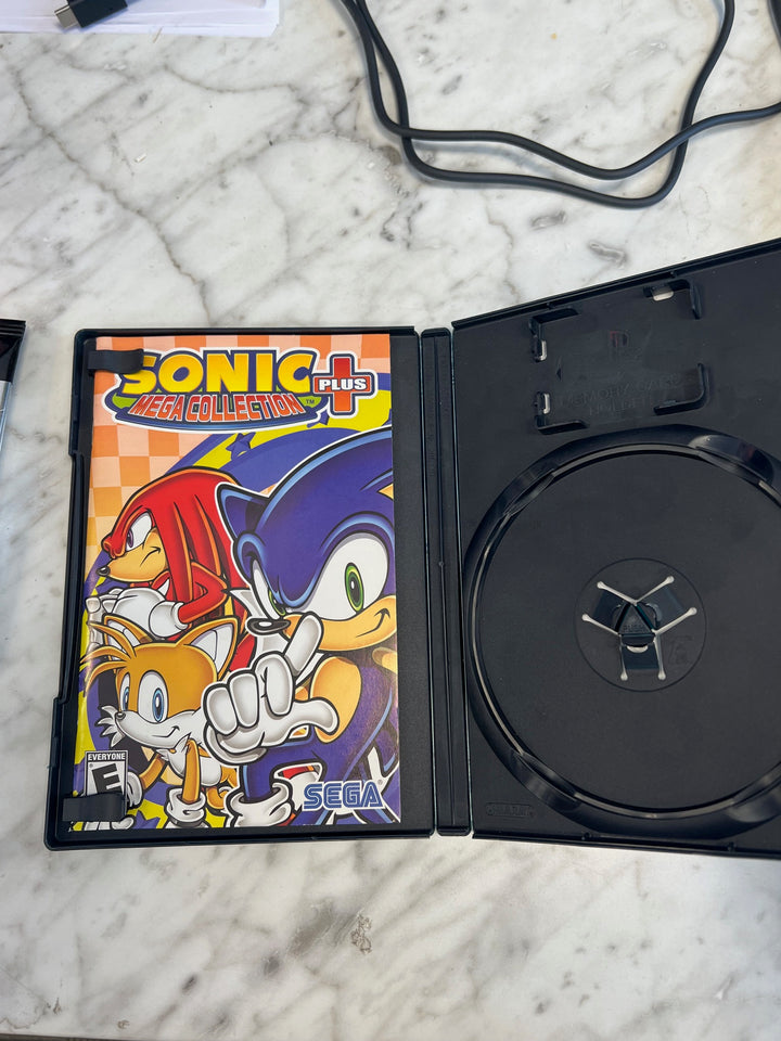 Sonic Mega Collection Plus for PS2 Playstation 2 CASE & MANUAL ONLY CO82225