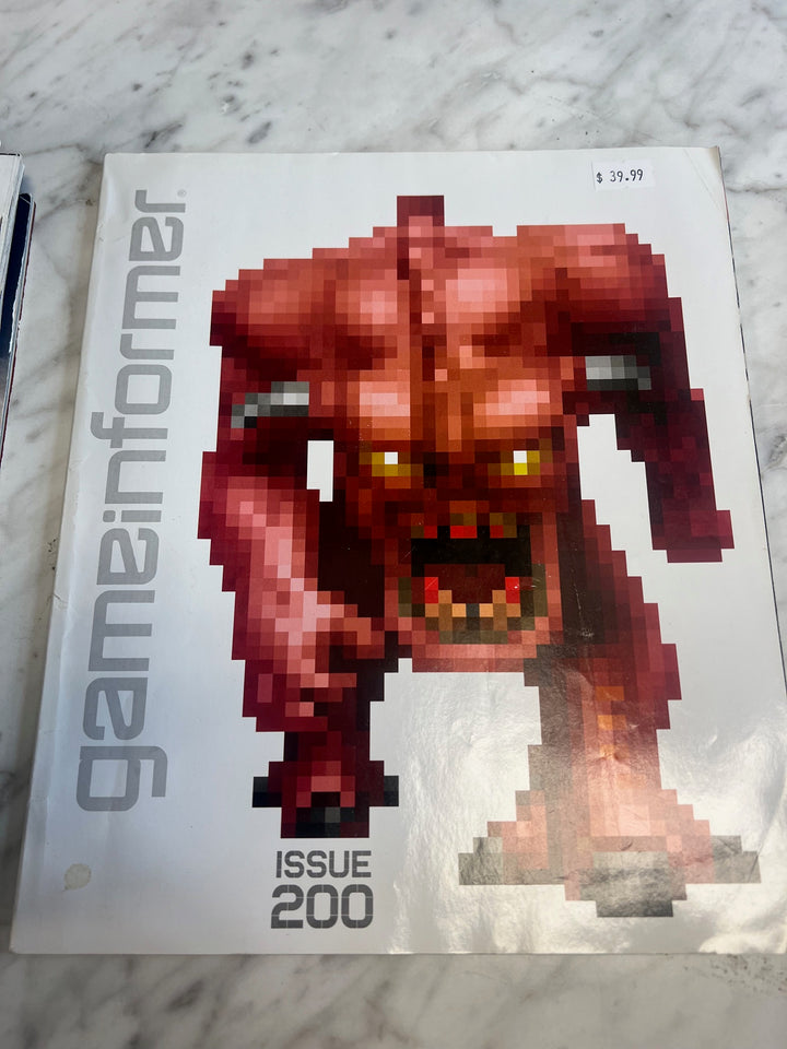 Used Game Informer Magazine Issue 200 NP52925