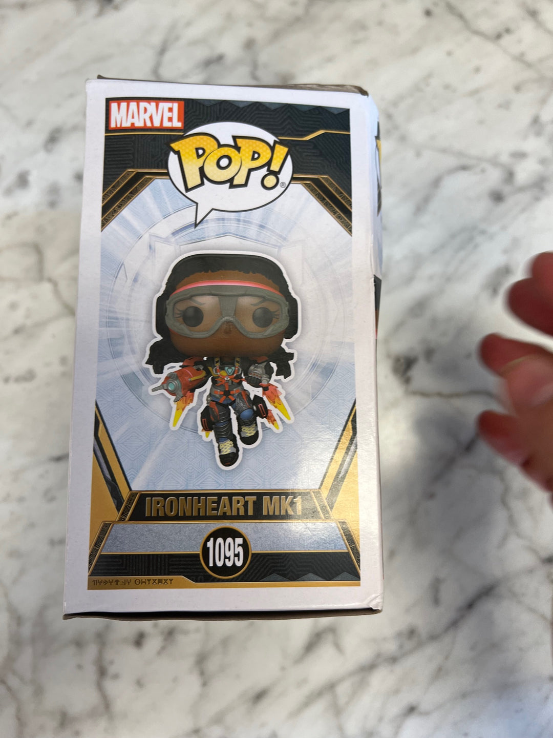 Funko Pop Marvel Ironheart MK1 Damaged Box FP11624