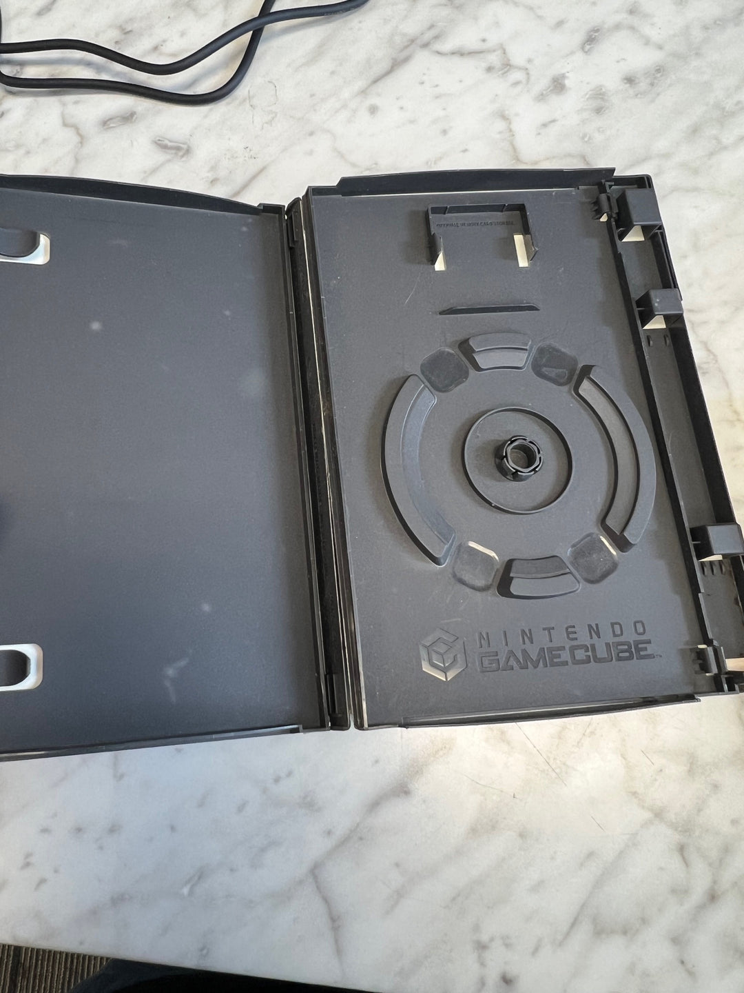 Cabela's Outdoor Adventures Nintendo Gamecube CASE ONLY CO82225