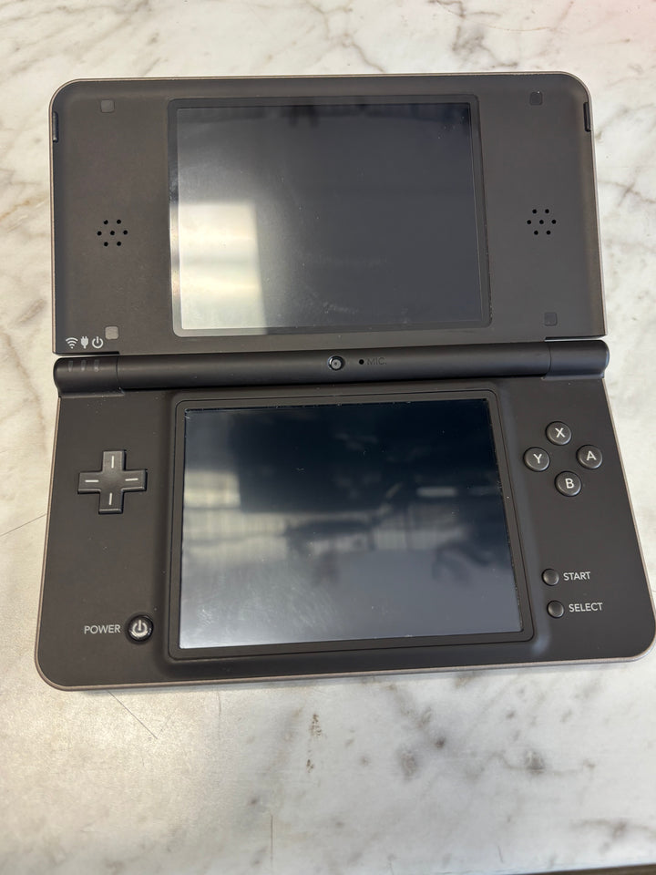 JAPANESE Nintendo DSi XL (DSi LL) - REGION LOCKED