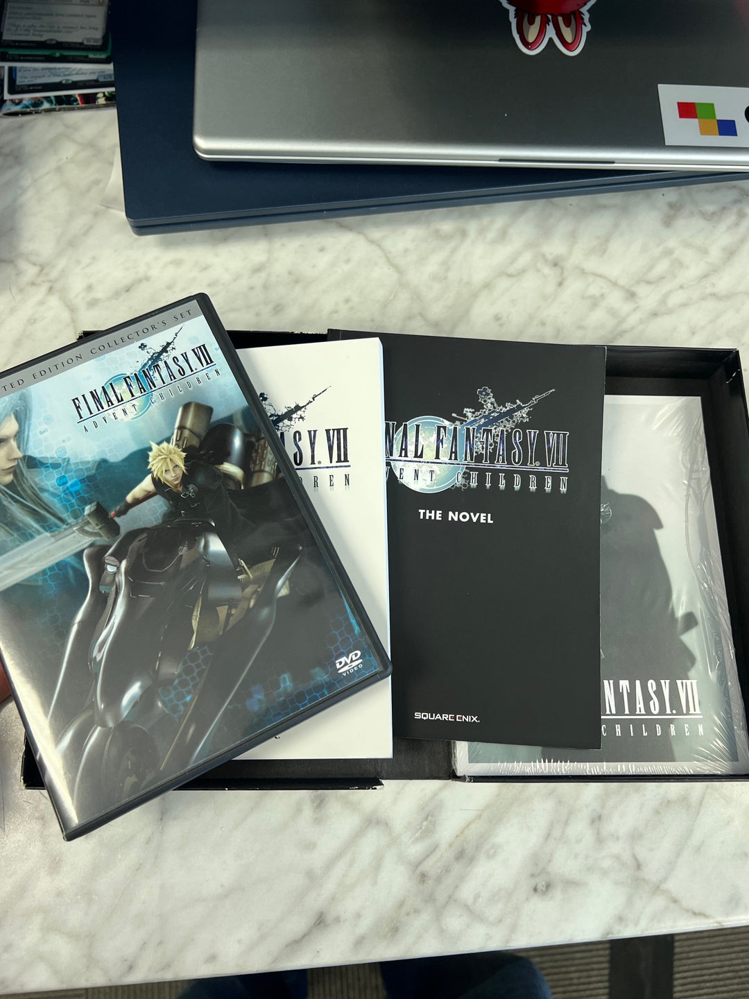 Final Fantasy VII Limited Edition Collector's Set Used Complete UA12525