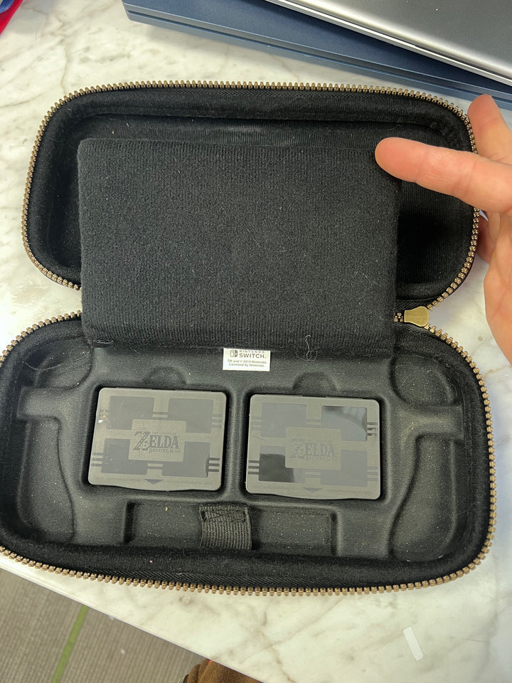 Official Nintendo Switch The Legend of Zelda Breath of the Wild Soft Carry Case UA12525