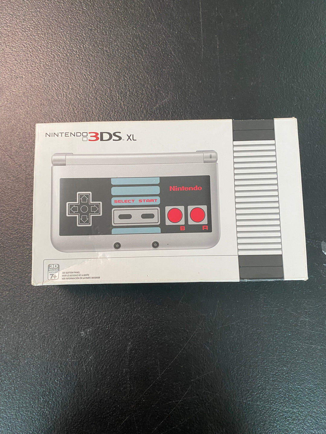 Boîte console Nintendo 3DS XL Noire + cartons intérieurs Boîte console Nintendo 3DS XL Noire + cartons intérieurs