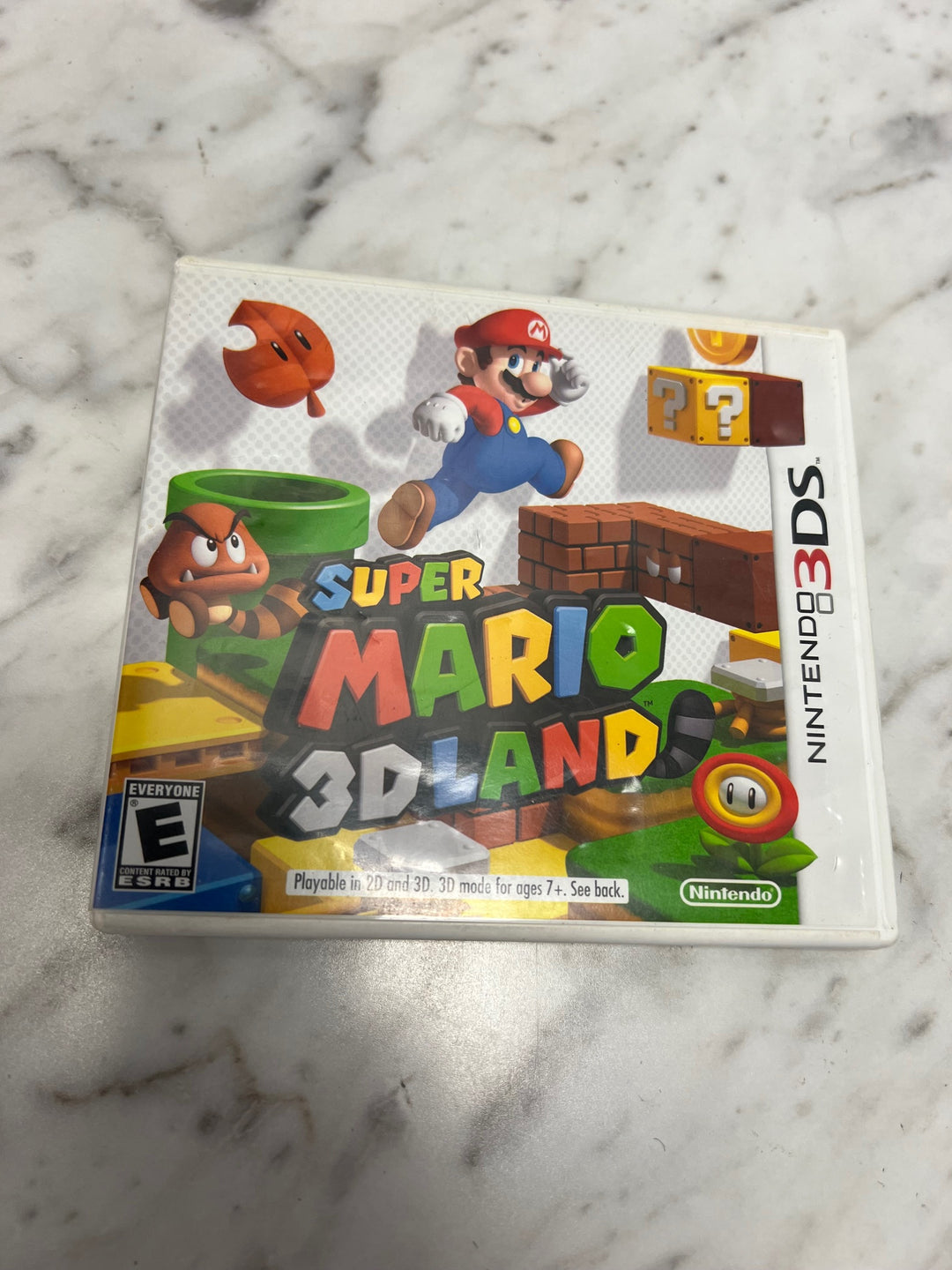 Super Mario 3D Land for Nintendo 3DS CASE AND MANUAL ONLY    CO11624