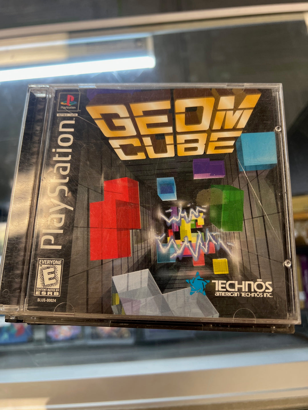 Geom Cube - PS1 D53025