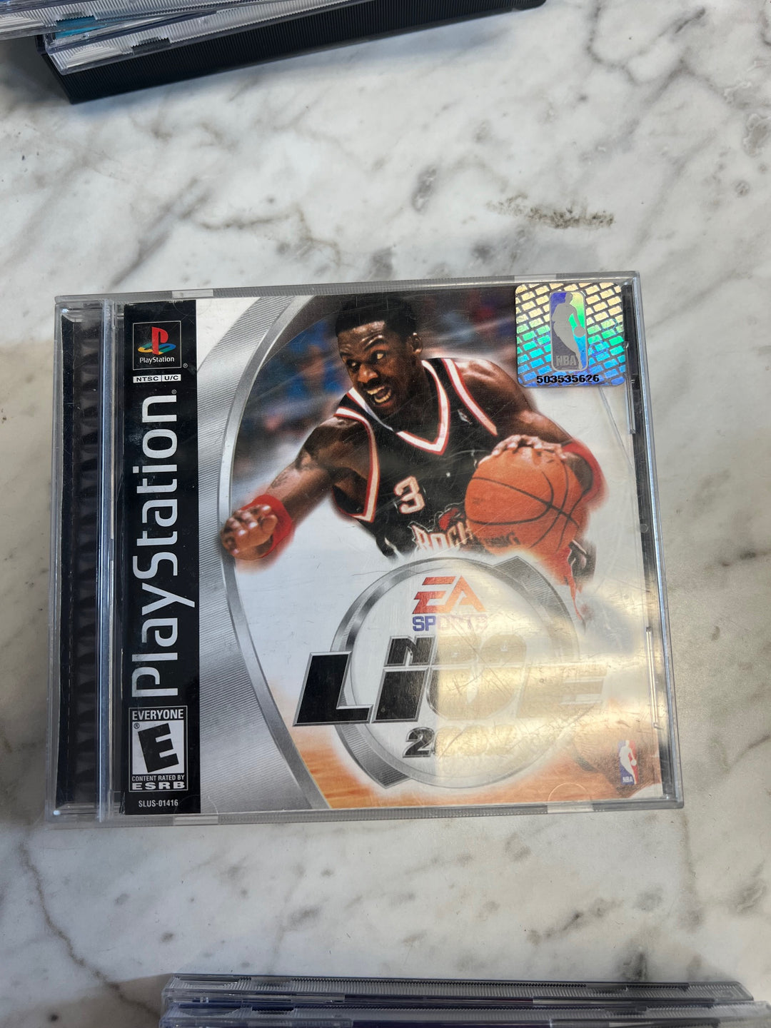 NBA Live 2002 - PS1 D53025