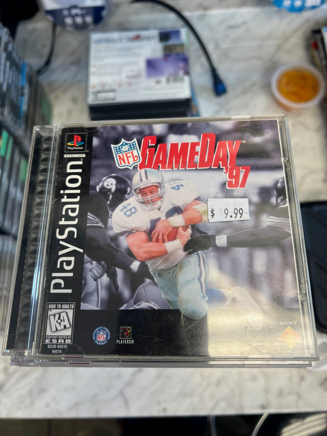 NFL GameDay '97 - PS1 D53025