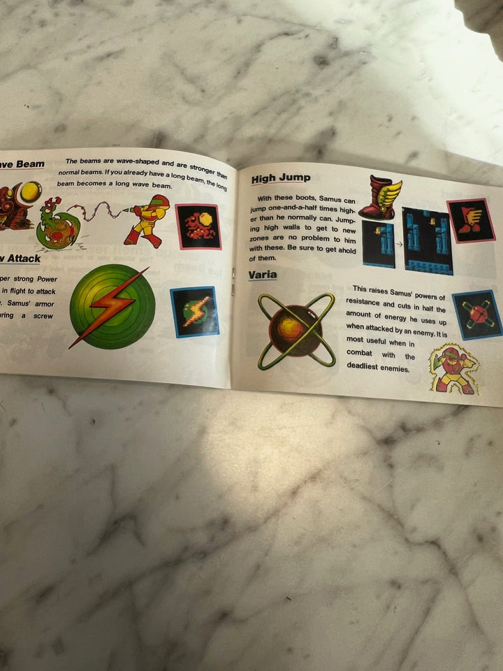 Metroid NES Original Nintendo MANUAL ONLY Wrinkly MO82625