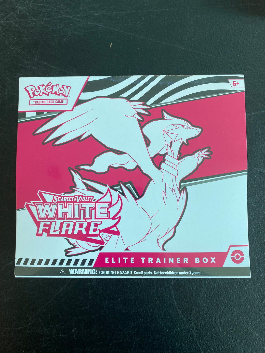 Pokemon TCG Scarlet & Violet White Flare Elite Trainer Box