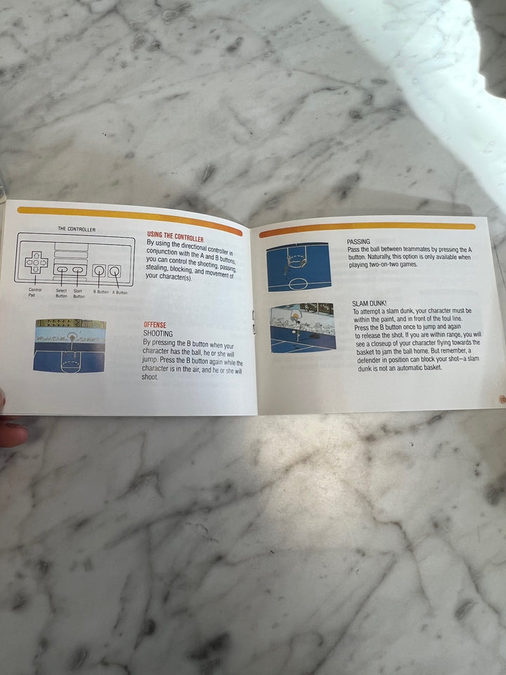 Hoops NES Original Nintendo MANUAL ONLY MO82625