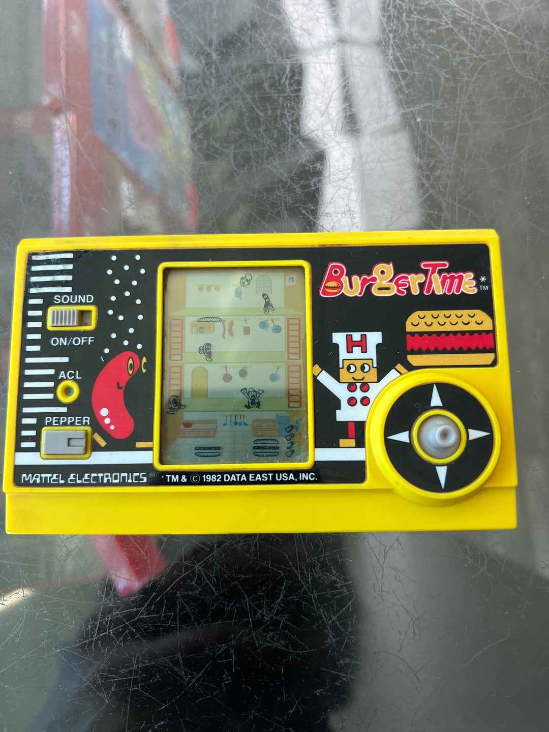 Vintage Mattel Electronics Burgertime Handheld Game UA6326