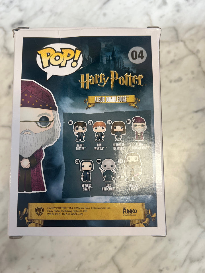 Funko POP Movies: Harry Potter Albus Dumbledore Vinyl Figure #04 Damaged box FN81324