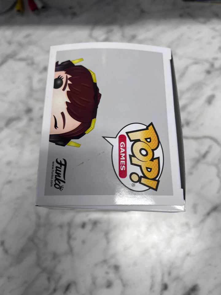 Funko Pop! D.Va #492 Overwatch FP121025