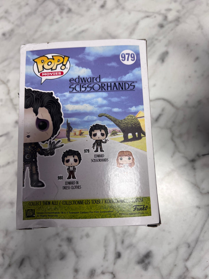 Funko Pop! Movies Edward Scissorhands #979 Crushed Corner FP121025
