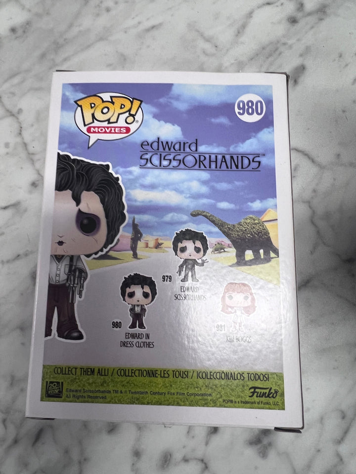 Funko Pop! Movies Edward Scissorhands in Dress Clothes #980 FP121025