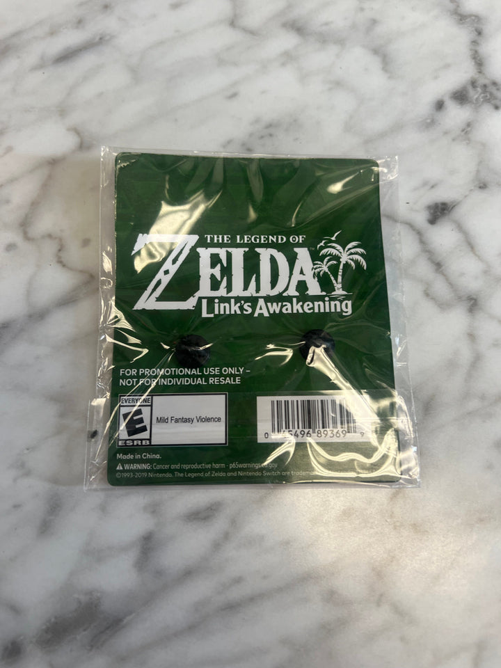 Legend of Zelda Link's Awakening Switch Link & Marin Pin Set Promotional