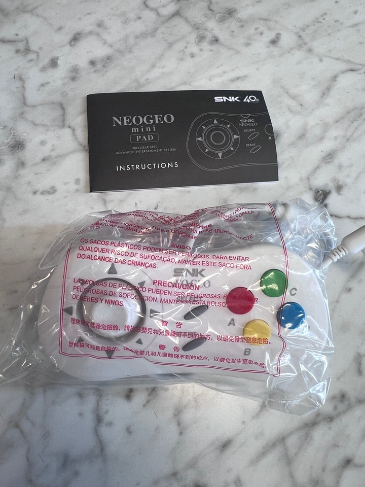Neo Geo Pad Mini White  A82725