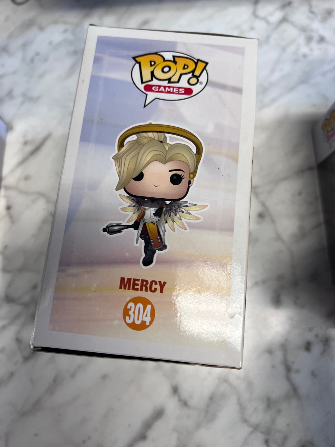 Funko Pop! Mercy #304 Overwatch Sunfaded box FP121025