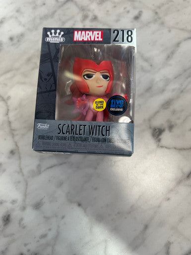 Funko Minis Marvel Scarlet Witch “Glow In The Dark”,#218 Brand New