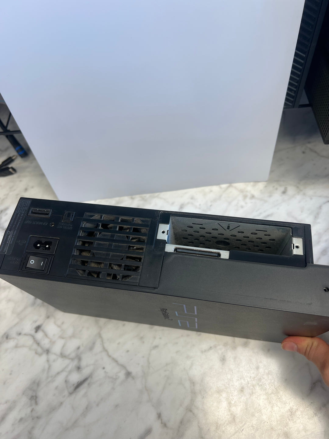 FOR PARTS NOT WORKING Drive Grinds/Doesn't Read Discs PS2 (Fat) Console   POX002