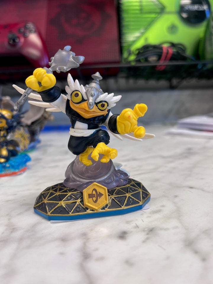 Skylanders Enchanted Hoot Loop Figure   SL82825