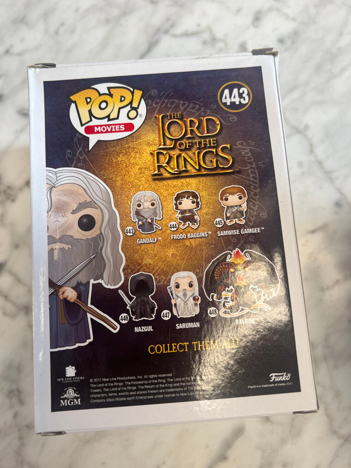 Funko POP! Movies Lord of the Rings Gandalf #443 Vinyl Figure Damaged Box FN81324