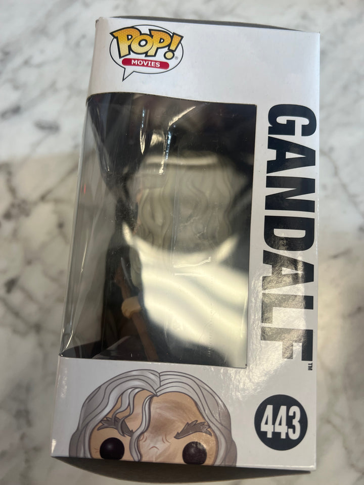 Funko POP! Movies Lord of the Rings Gandalf #443 Vinyl Figure Damaged Box FN81324