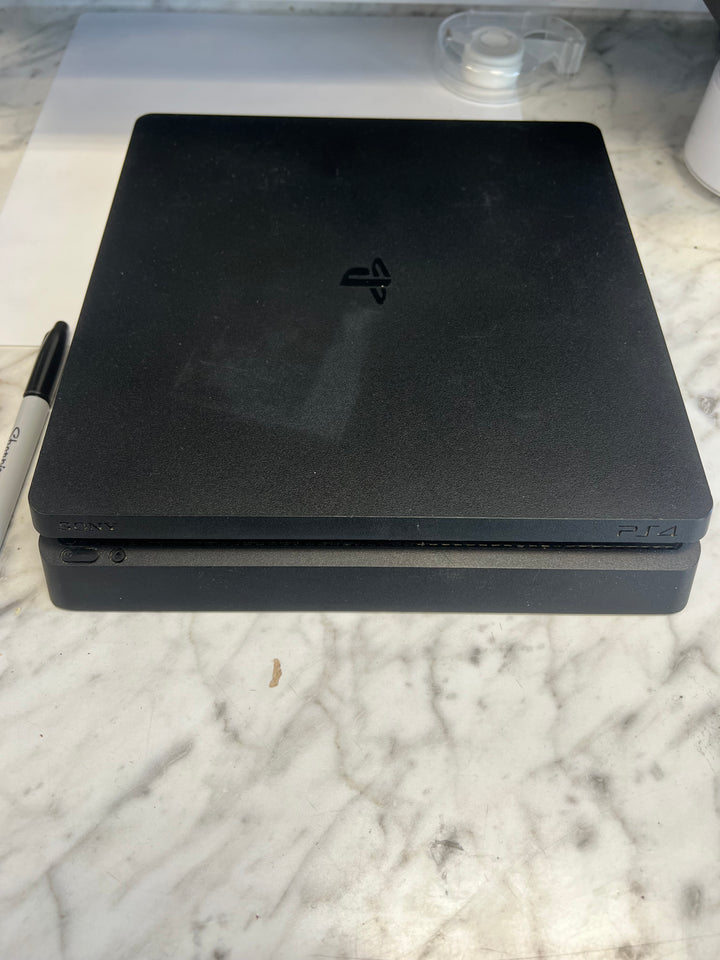 Runs Very Hot / Fans Constant (Working) PS4 Slim 1TB Console POX009