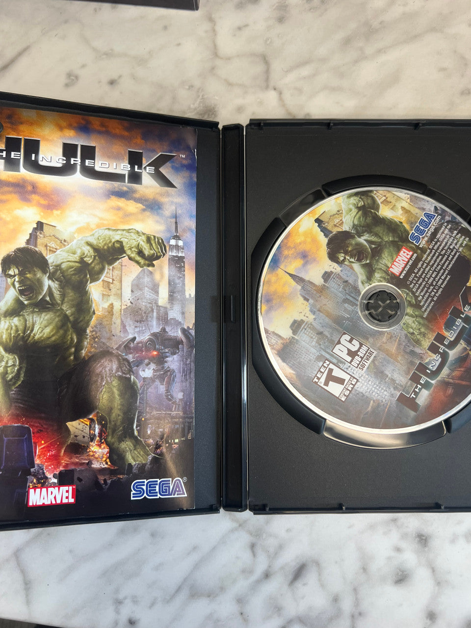 The Incredible Hulk (PC, 2008) Game PC-DVD -Rom Software